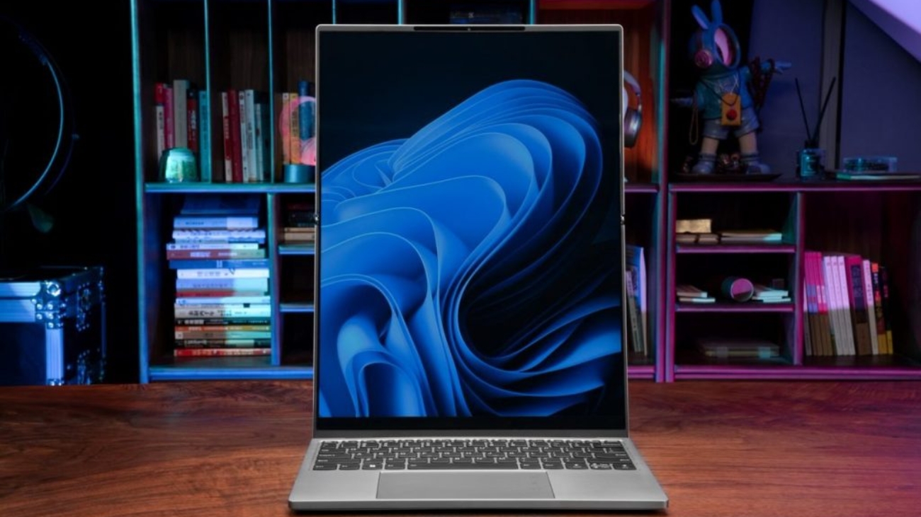 Lenovo-Thinkbook-Concept-Flip-News-1024x683