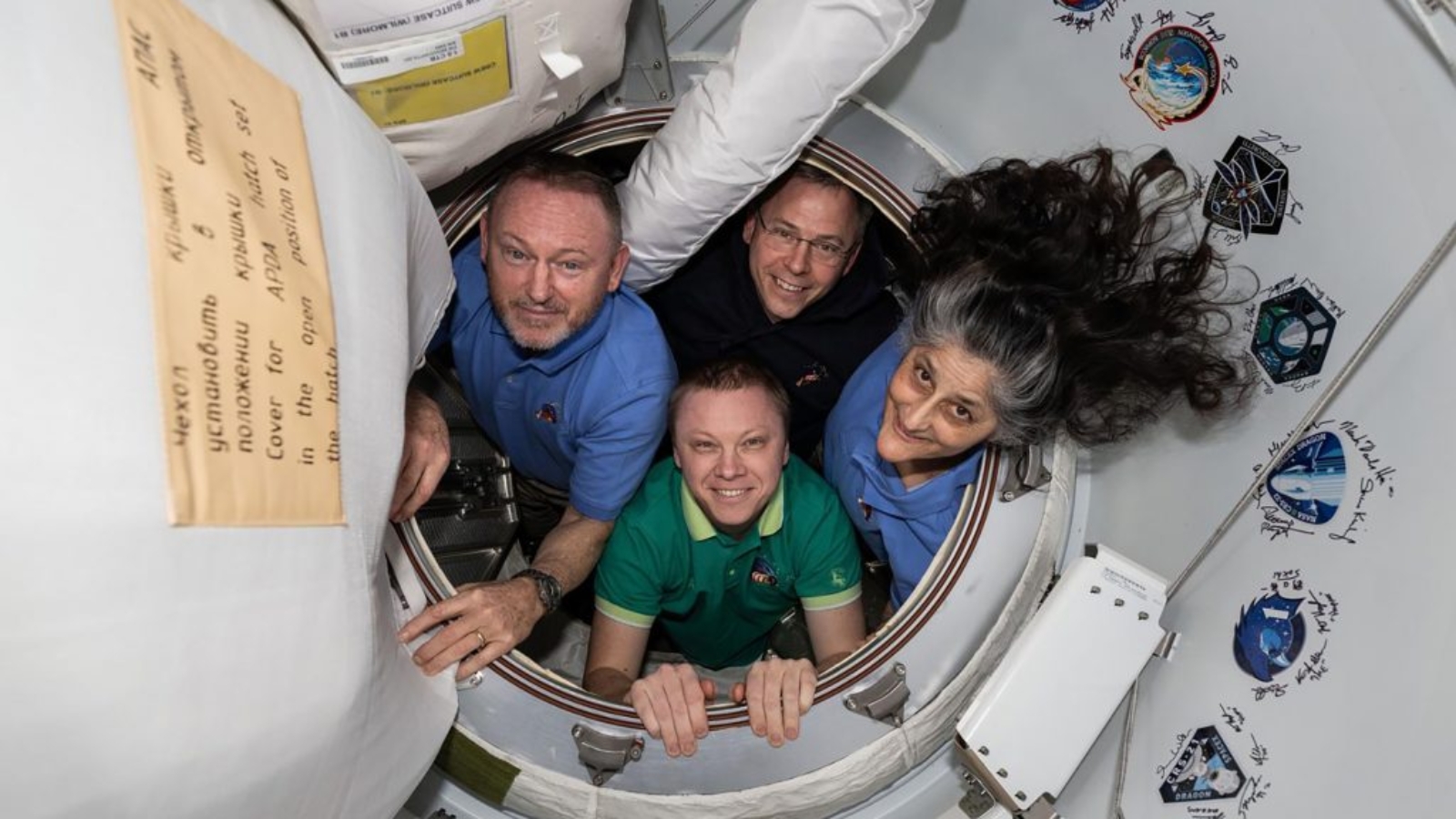 astronautas-presos-e-crew-9-1024x640-1