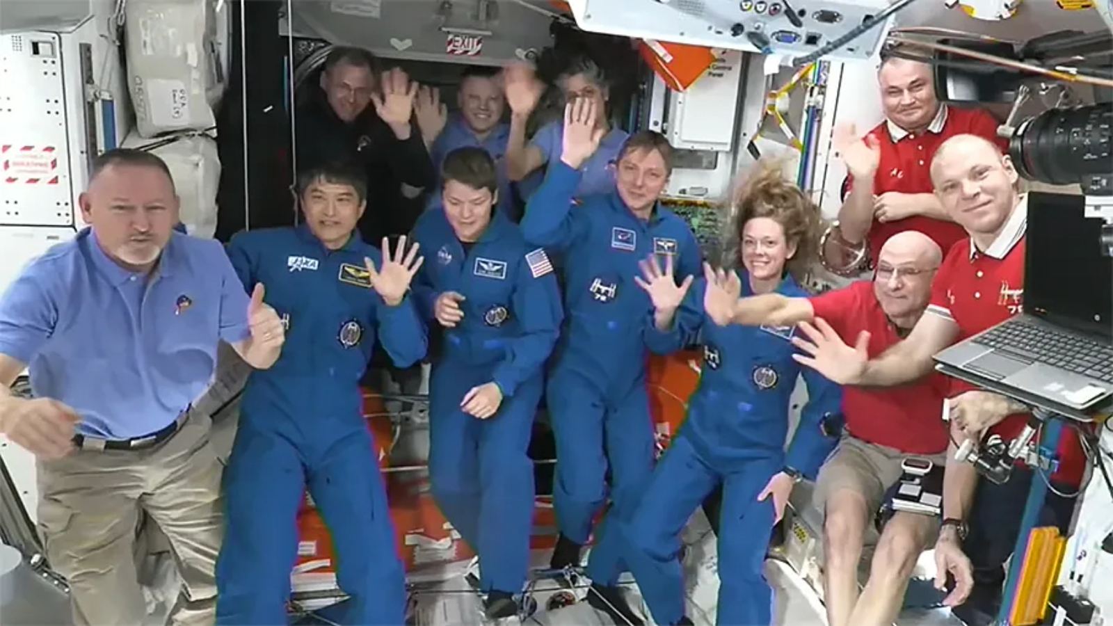 estacao-espacial-internacional-chegada-crew-10-1