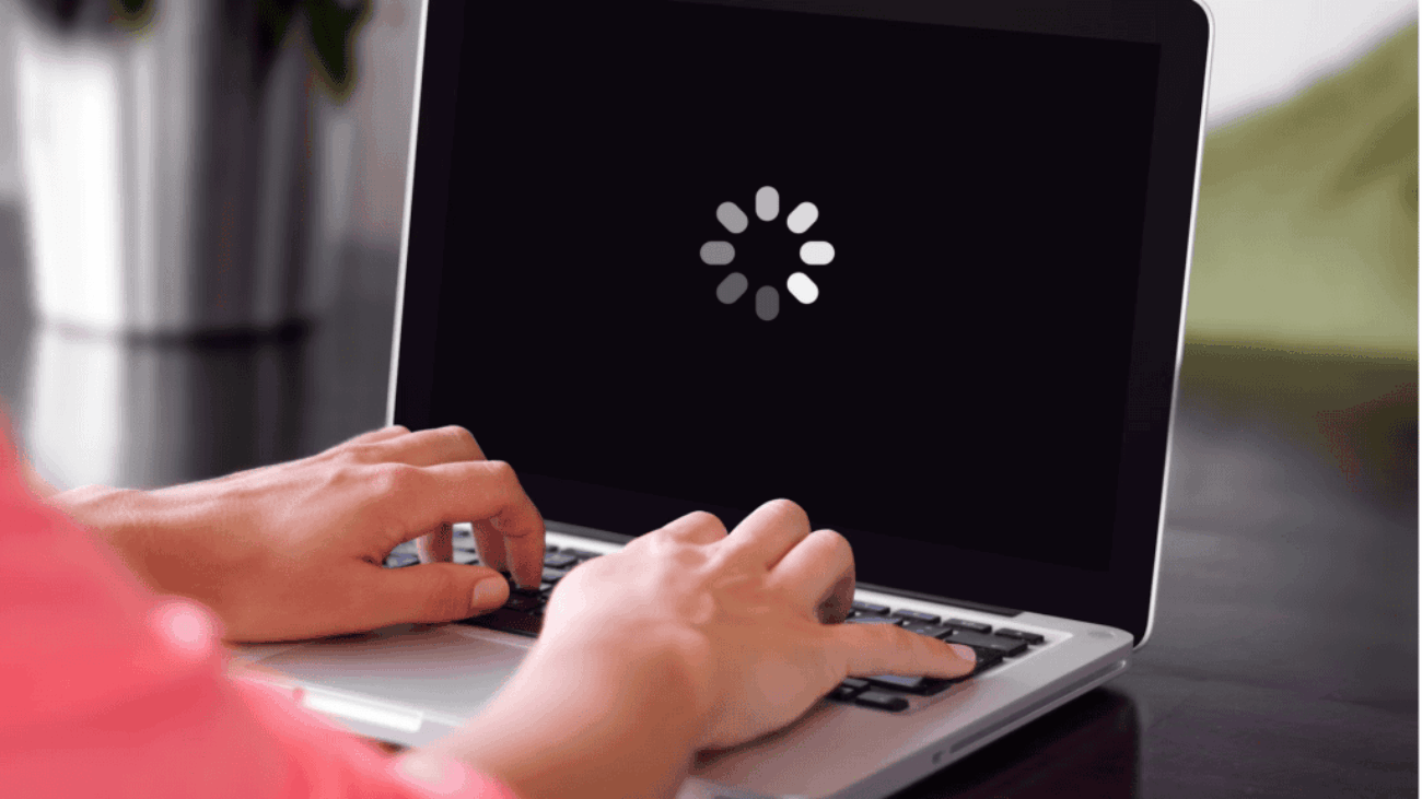 Computador-carregando-imagem-Simon-Hattinga-Verschure-via-Unsplash-edio-Olhar-Digital-1024x576