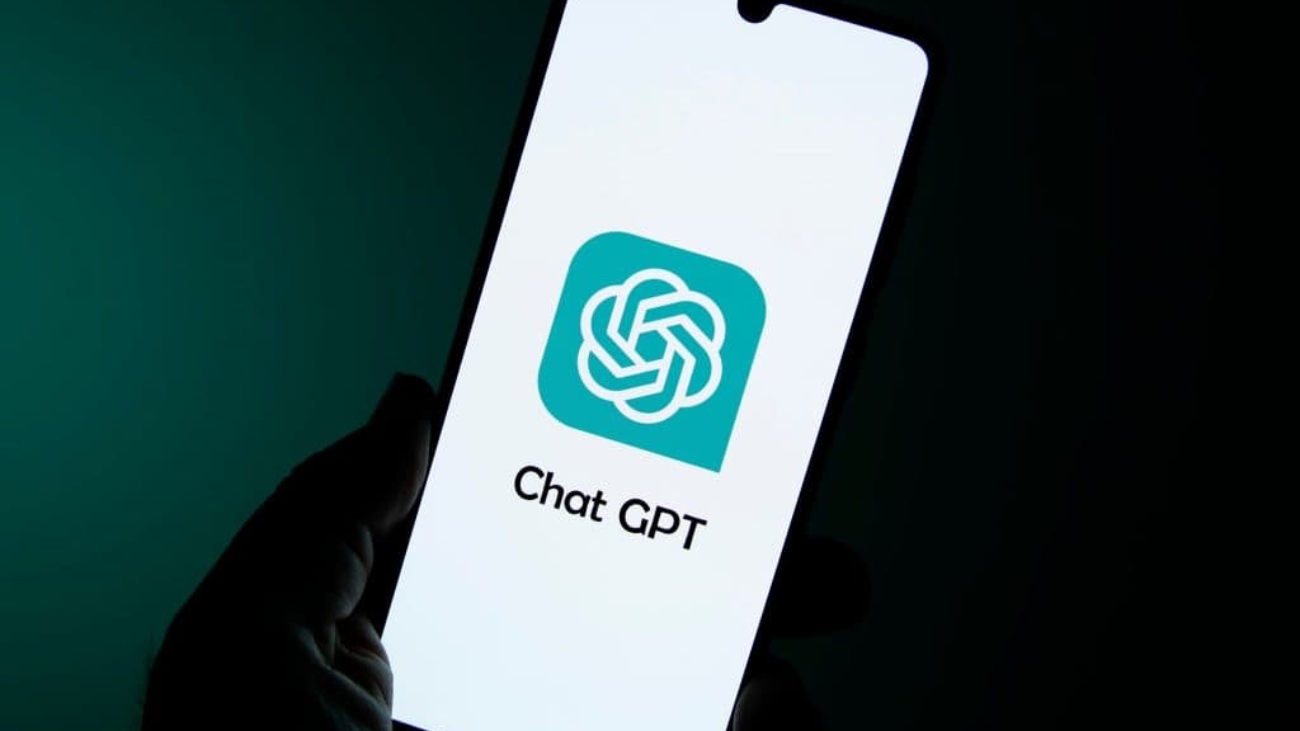 chatgpt_celular-1024x682