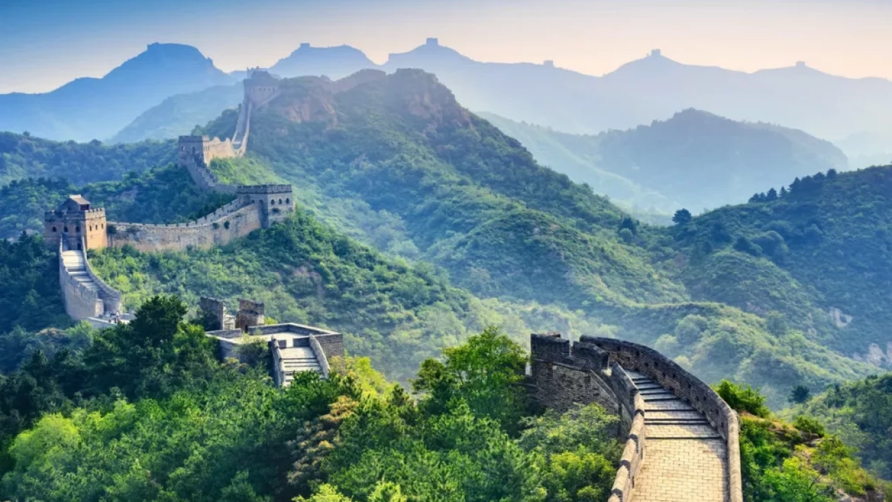 the-great-wall-of-china-l-1024x677